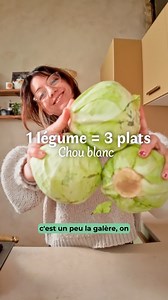 Le Chou blanc en 3 recettes 🍈🥬 Comme tous les dimanches, bienvenue dans 1 légume= 3 plats et aujourd'hui on cuisine le chou blanc (ou pommé) en 3 recettes faciles et délicieuses ! 🥬 Salade de chou blanc à la "japonaise" (ou à la mode resto de sushi chinois) Faire dégorger le chou finement émincé dans de l'eau salée, puis le rincer. Pour la sauce c'est 3 cas mayo vegan 3 cas vinaigre de riz 2 CAC huile de sésame toasté. 🥬 Chou blanc rôti 1 chou blanc - 6 cas huile d'olive - 1 cac paprika fumé