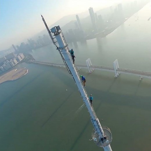 Extreme Tower Climb in Macau 338m - 1080