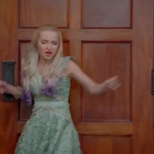 #descendants #Carlos #Mal #greeneyes | Descendants