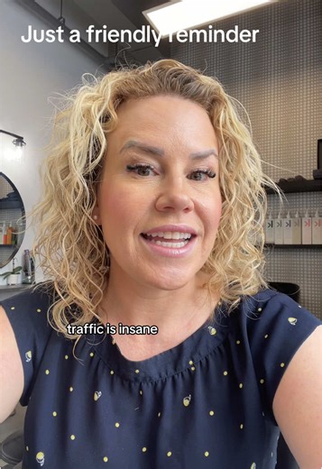 Help me help you #calgary #yyccalgary #yyctraffic #traffic #winterdriving