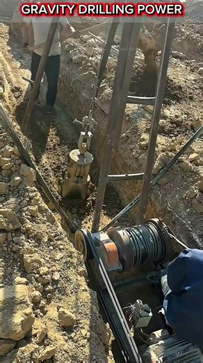 Cable Tool Hole Drilling Machine for Concrete Piles.