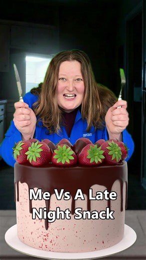 That cake didn't stand a chance #cake #funny #snacks