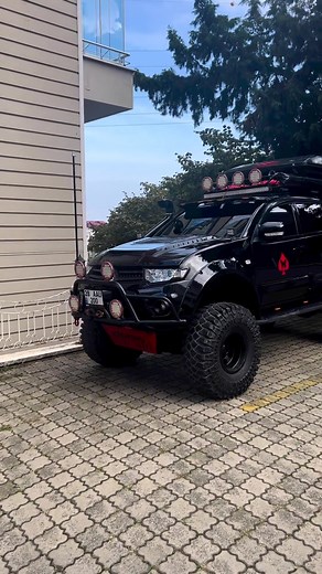 King Kon Off-Road Adventure with Mitsubishi L200 Triton