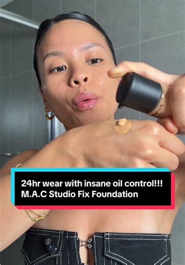 Boost Your Confidence with M.A.C Studio Fix Fluid