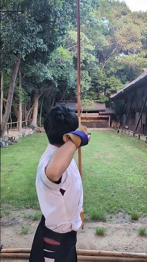 #白鳥神社弓道場 はどなたでも利用可能。経験者の方は100円。道具の貸し出し500円（久しぶりに弓を引く方は教室へ）、初心者教室2,000円/2時間、観光体験などもあります😊 #弓道 #kyudo