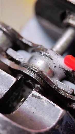 How to remove a bike chain.