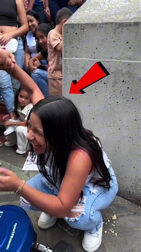 Her Legs Gave Out After This 100KG Challenge 😳🔥 #shorts