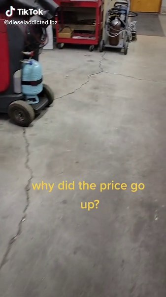 Why are car repair costs going up??!! #inflation #fyp #fy #foryoupage #shop #shoplife #fjb #letsgobrandon #mechaniclife #addictedtoauto #getyourfix