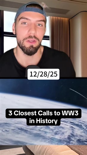 Stairs That Defy Physics: The Loretto Chapel's 33-Step Miracle Experts Can't Explain #LorettoChapel #MiracleStaircase #UnsolvedMystery #HistoryFacts #MindBlown #FYP #viral