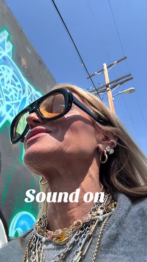Sounds of Walking in Los Angeles