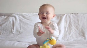 A round of applause for the Squeak and Soothe Natural Teether  The world's first completely sealed squeaker teether! It means no yucky mould inside, just safe, soothing fun. Made from 100% natural rubber  Available from Myer here: https://bit.ly/2DwD08d #squeakandsoothe #nomould #naturalteether #safeforbaby #naturalrubberteether #worldfirst #designedinaustralia #babygift #newbaby #newparents #teethingbaby | Playgro | Facebook