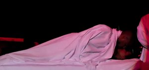 R&B Singer Tank Getting His Freak On With Some Random Chick From The Audience In ATL!