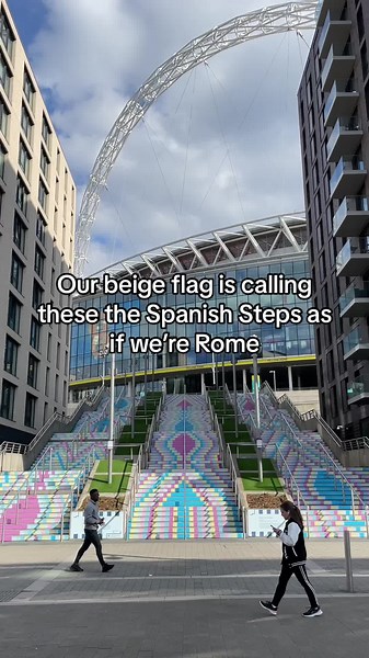 They’re the Spanish Steps of Wembley Park 🤩⠀ ⠀ #wembleypark #wembley #wembleystadium #fyp #foryoupage #wembleyparklondon #wembleylondon #londonart #londonlife #art #outdoorart #artwork