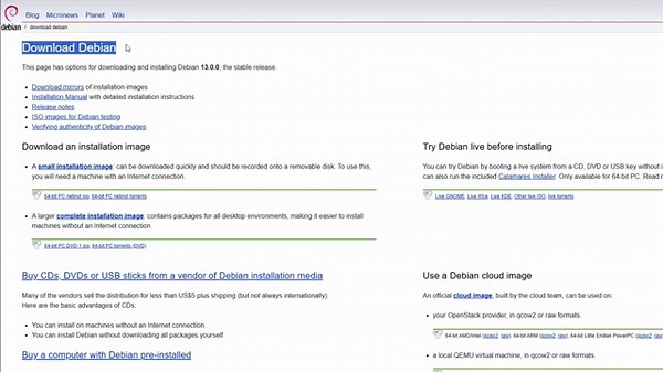 Debian 13 vs Ubuntu (2025)