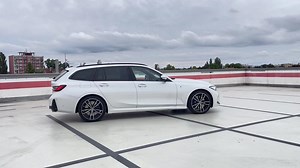 Test I BMW 320d xDrive Touring. Na komfort a výborné jazdné vlastnosti sa rýchlo zvyká
