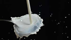 HOW DO THEY MAKE IT: Milk | HOW DO THEY MAKE IT: Milk