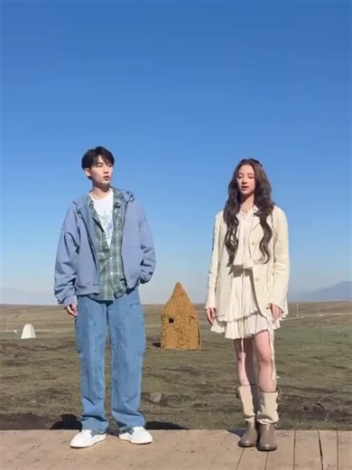 Kick Back and Vroom dance challenge👏🏻 #winwin #ouyangdidi #dongsicheng #wonderlands5