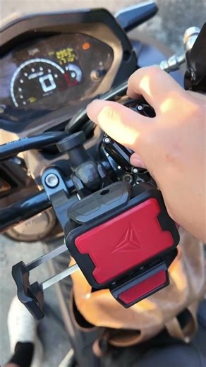 Solar-powered tire pressure sensors with both solar and wired charging options.