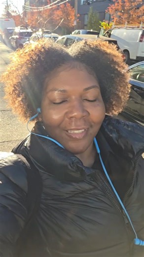 Tash B on Instagram: "BAMBI PRETTY 😻 DONE BROKE THE INTERNET! What are your thoughts on Bambi and Druski's stage performance??? #creatorsearchinsights #bambianddruski #bambi #druski #thecouldafesttour"