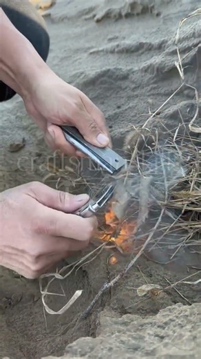 Portable Magnesium Fire Starter | Wilderness Survival Fire Tool