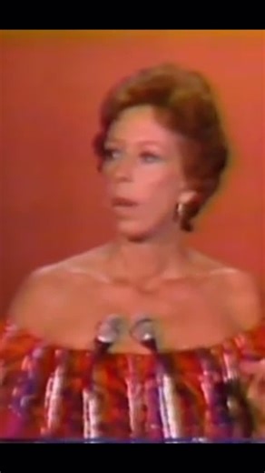 MissMissyPhillly🎼🎹🎸 on Instagram: "1977 Emmy Win for best Actress - This surprised me , but loved her!! I loved this show.. these were the days - 50 years ago Doesn’t seem possible. Watched all these shows.. ❤️ The Bionic Woman is an American science fiction action-adventure television series created by Kenneth Johnson based on the 1972 novel Cyborg by Martin Caidin and starring Lindsay Wagner, that aired on ABC from January 14, 1976, to May 4, 1977, and later on NBC from September 10, 1977, 