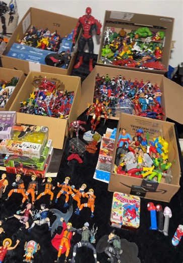 Figured it was about my turn to hop on this trend.. well after its been over lol . . Plus I almost never have my WHOLE collection pulled out like this.😭😭 . . #Actionfigures #Spiderman #Marvel #DC #Collection