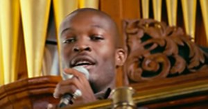 Love Actually wedding singer Lynden David Hall's tragic death at just 31