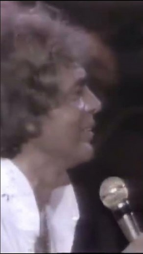 Engelbert Humperdinck (live 3)
