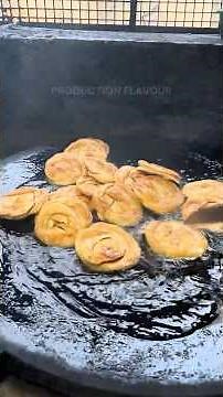 Parotta Making | Traditional Indian Flatbread | Kaavanna Kadai – Natham 🤤🔥