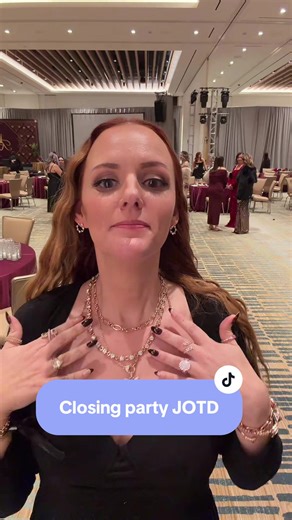 Closing party JOTD with @☀️ Lindsey | Everyday Fizz. Still reliving leadership weekend @BP Official #bombparty #everydayfizz #leadership Bomb party Bomb party live now BP live Jewelry Jewelry reveals Surprise jewelry BP rep Unicorn Diamond OG