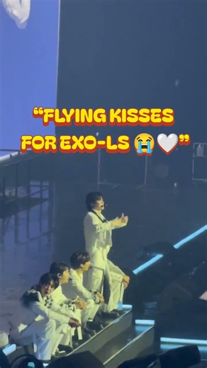 Junmyeon’s birthday moment with EXO and EXO-Ls was pure happiness 😭🎂🤍