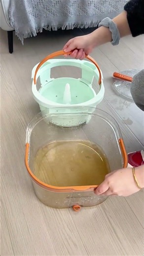 Les meilleures astuces pour nettoyer tout en gagnant de la place !#cleaning #cleantok #cleaninghacks