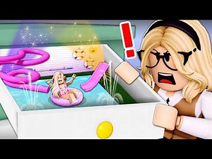I Built A TINY WATERPARK To HIDE From My STRICT MOM! (Roblox)