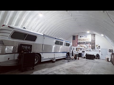 Booking services at Bus Grease Monkey in Tennessee (Nashville area)