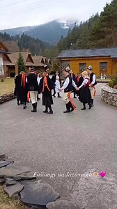 6K views · 133 reactions | Takto začínajú oslavy fašiang u nás 勺﫶#Fasiangy #Hromnice #Jazierce #SlovenskeTradicie | Jazierce.sk | Facebook