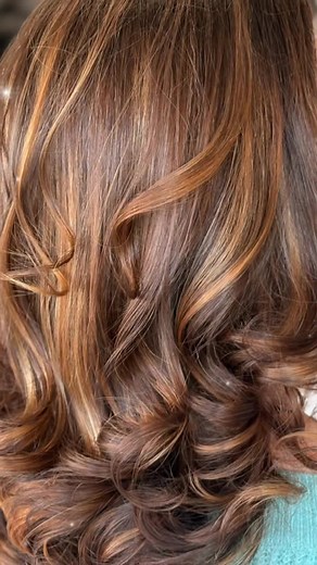 #ombrehair #lumiere #sun #noel #coiffurecheveuxlong @le studio d’Alexandre