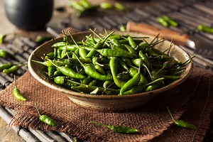 Thai Chili Pepper Guide: Colors, Uses, Origins, and More