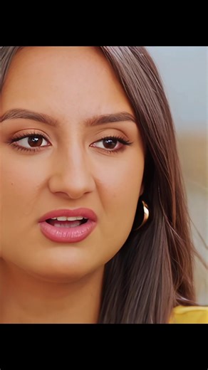 Eliza Ibarra: Momentos Divertidos y Embarazo