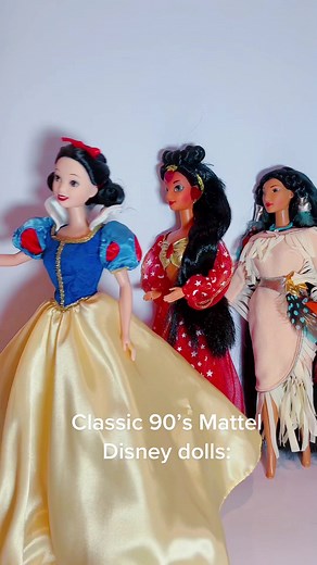 New Mattel Disney dolls VS Classic Mattel Disney dolls! ✨👑✨ #disney #disneyprincess #disneydoll #snowwhite #pocahontas #ariel #littlemermaid #arieldoll #jasmine #jasminedoll #barbie #dollcollector #dollcollection