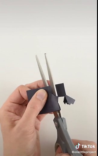 DIY Halloween Paper Garland: Free Printable Template Included!