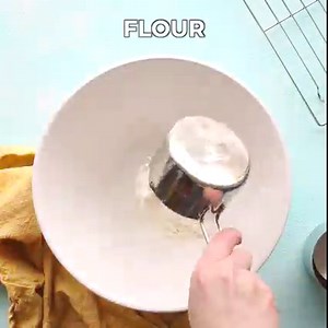 25K views · 76 reactions | These rich and cheesy Cheddar Drop Biscuits are the easiest side dish you can make for dinner. Perfectly tender and fluffy, plus they freeze well! So make a batch and freeze half for next week. ;) https://www.budgetbytes.com/cheddar-drop-biscuits/ | Budget Bytes | Facebook