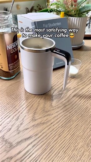 Intelligent temperature measuring magnetic automatic mixing cup electric portable coffee cup milkshake cup fitness protein shake powder cup | Scarlet Box