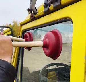 5.1M views · 2.9K reactions | Smooth car carrying hacks to keep your vehicle look like brand new! | 5-Minute Crafts | Facebook