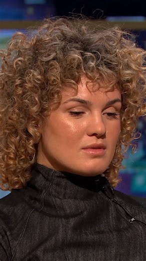 Ellie Kildunne shares her journey from a young girl with a rugby ball to an England Red Roses star 🌹 #TheJRShow #JonathanRoss #RedRoses #TheJonathanRossShow | ITV