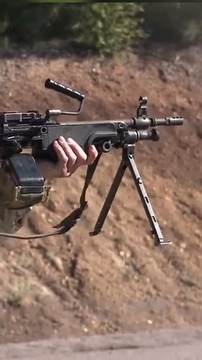 U.S. Marines Fire FN Minimi.#shorts