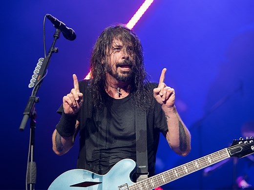 Dave Grohl Shows How You Erase A Wild Move Like Backing HIV Deniers