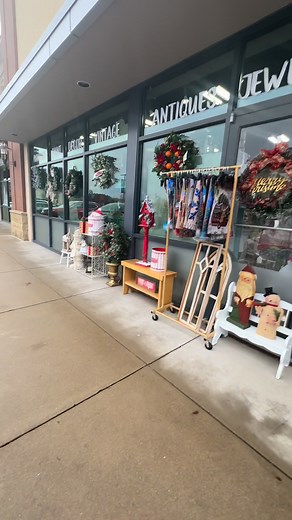 Bee Charmed Short Pump/Glen Allen on Reels