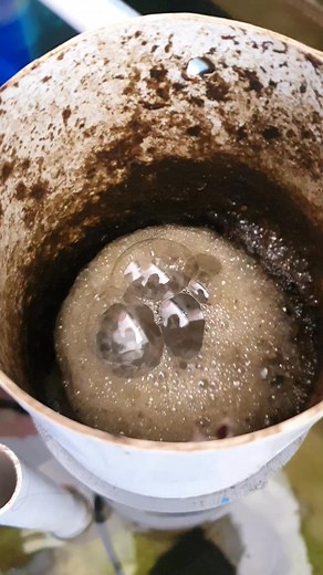 Iniloh fungsinya😁🙏 #proteinskimmerdiy #filterasi #aquariumlaut #ikanhiaslaut #pipa #diy #pemula | Maulana Pamanah Rasa