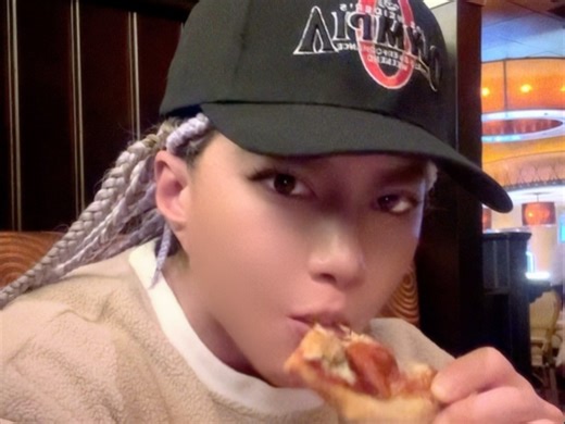 健美运动员赛后吃播：芝乐坊测评