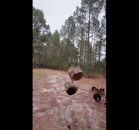 Axe Hits Target With a Satisfying Thump